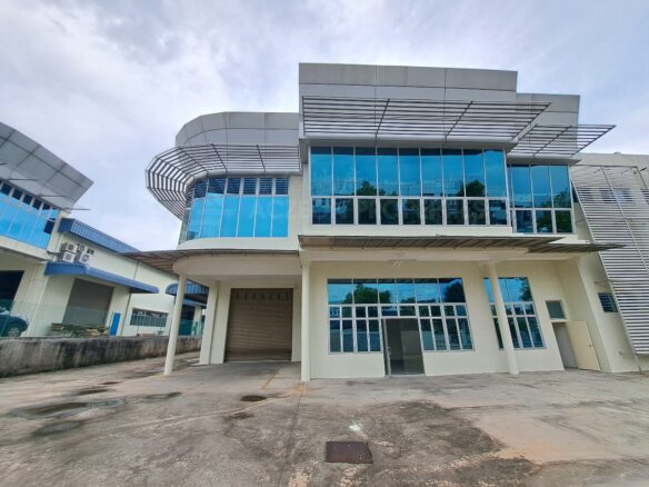 Nusa Cemerlang Semi Detached Factory