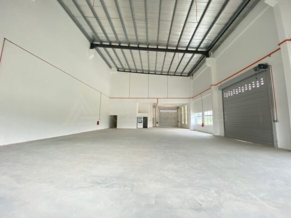 Frontier Industrial Park Cluster Factory (60’x150′) @ Desa Cemerlang