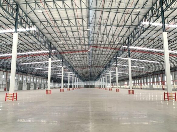 Senai Super Large Detached Warehouse For Rent