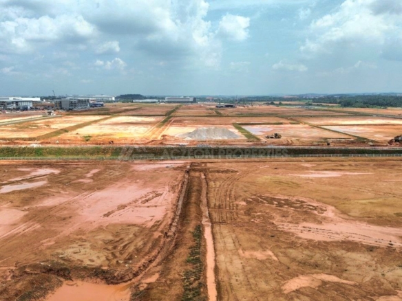Senai Industrial Land For Sale