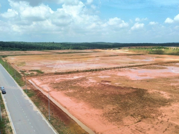 Senai Industrial Land For Sale