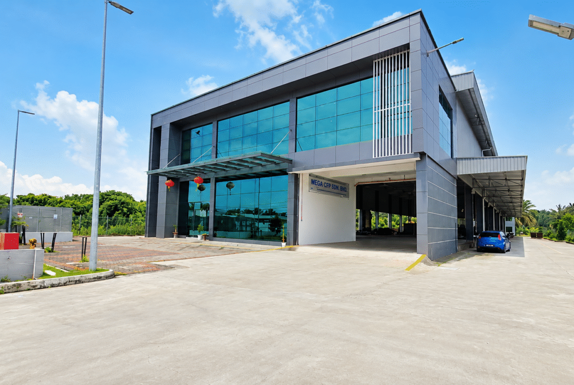 Pekan Nanas Open Shed Factory
