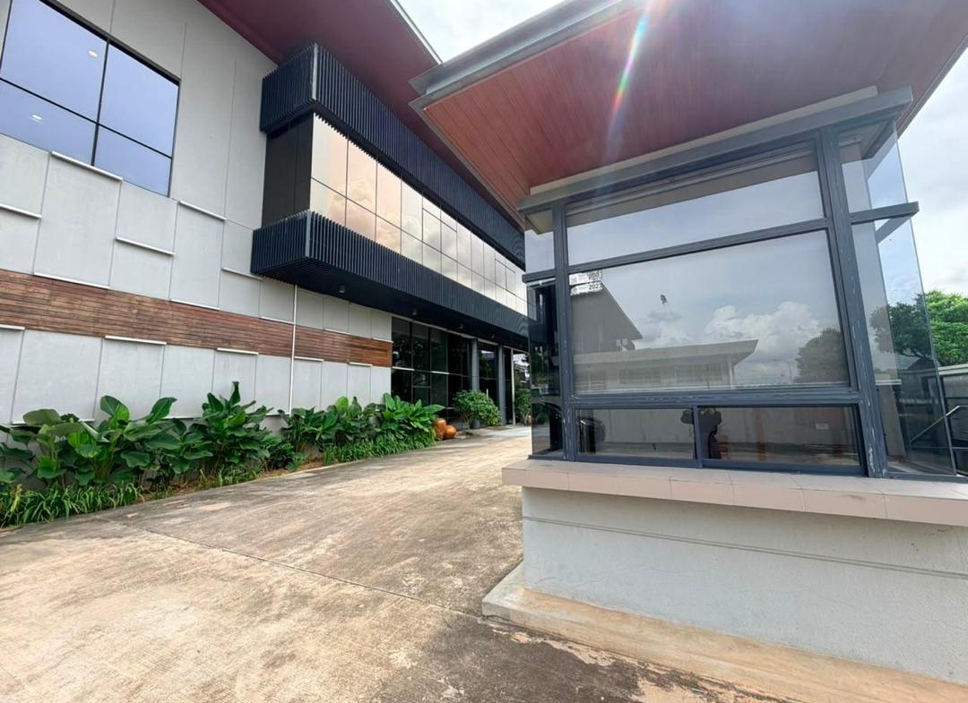 I-Park Senai Airport City freehold corner detached factory for sale with 31,202 sq.ft. built-up area and 600 Amp power supply.
