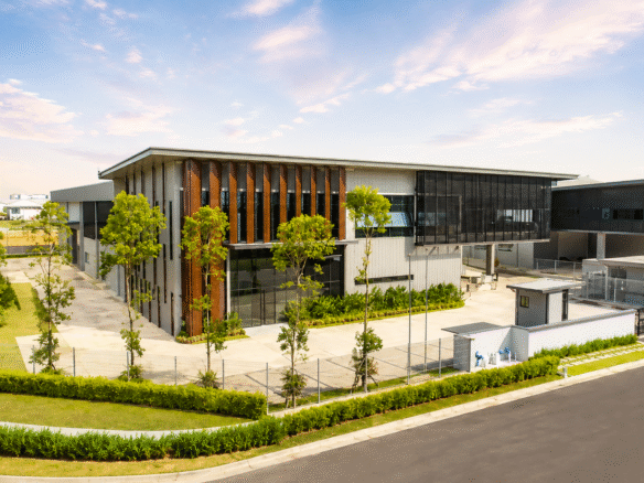 I-Park Senai Airport City freehold corner detached factory for sale with 31,202 sq.ft. built-up area and 600 Amp power supply.