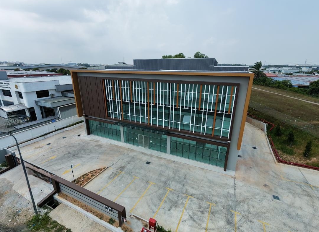 Taman Perindustrian Cemerlang freehold detached factory for sale with 16,000 sq.ft. built-up area