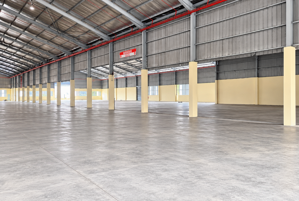 Pasir Gudang 5-acre single storey detached factory with office for rent