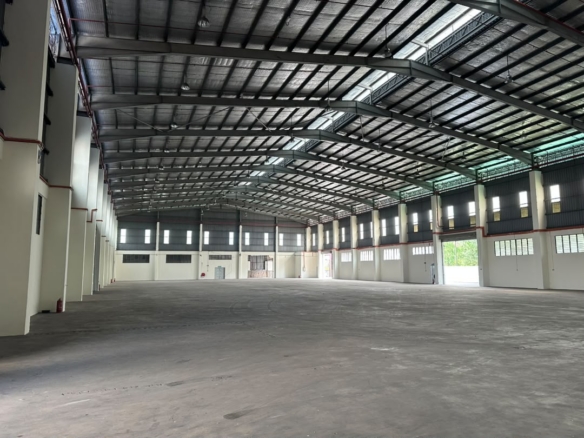 Taman Perindustrian Desa Plentong detached factory for rent