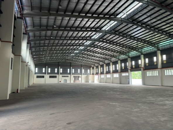 Taman Perindustrian Desa Plentong detached factory for rent