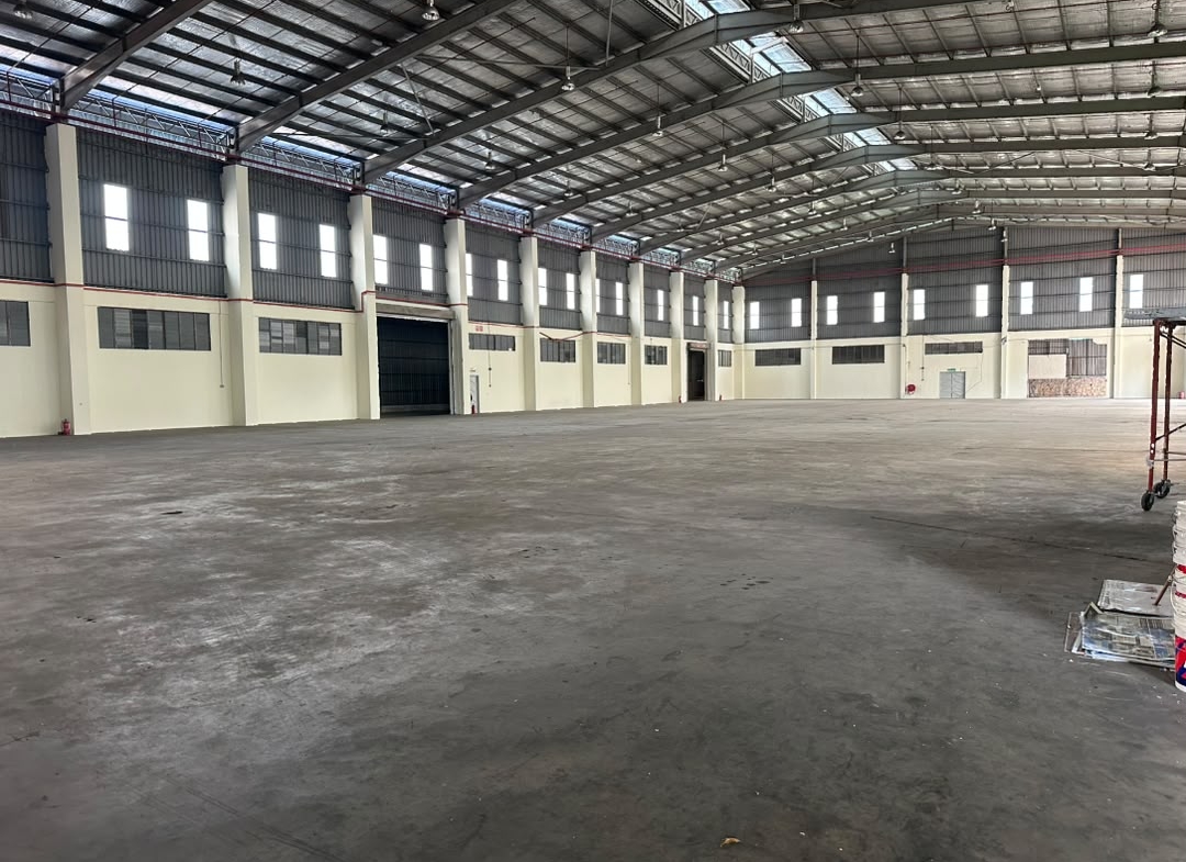 Taman Perindustrian Desa Plentong detached factory for rent