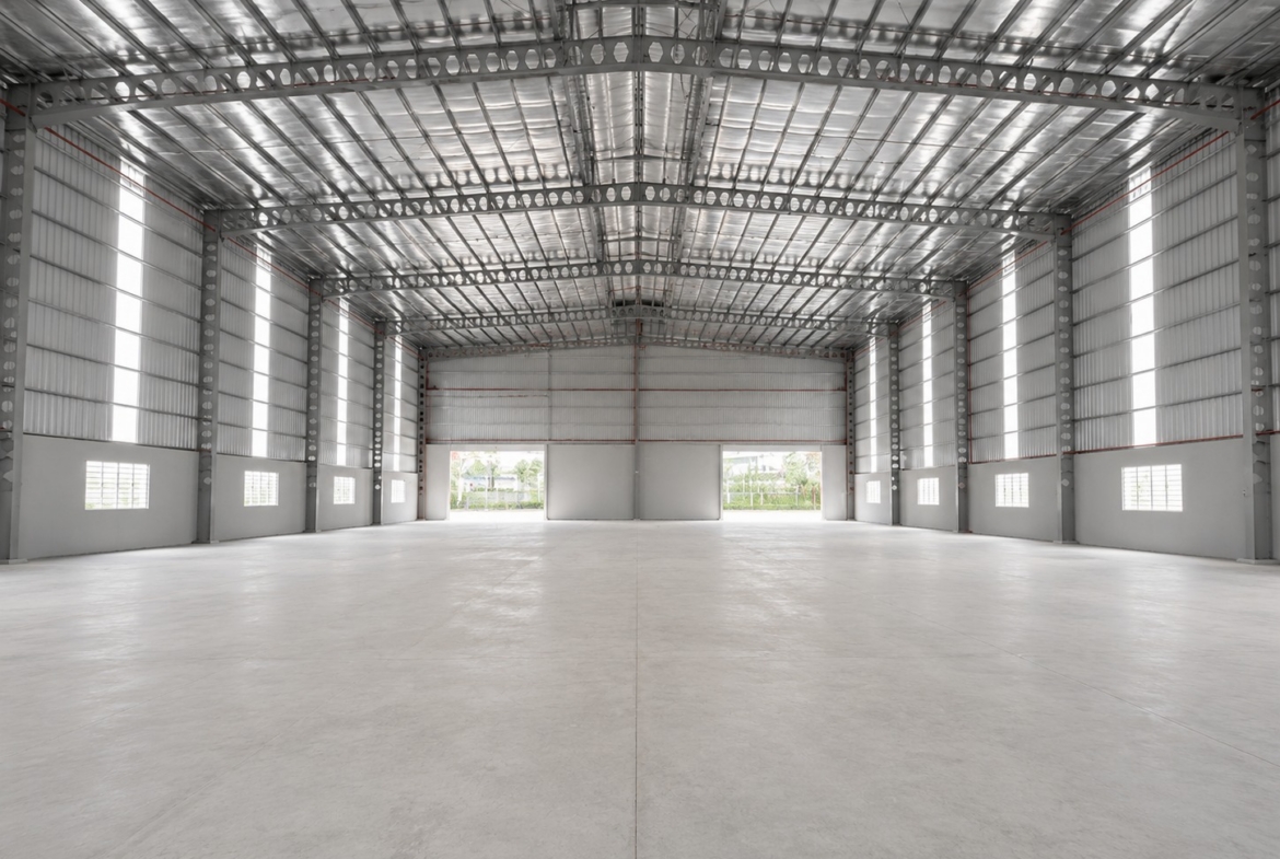 Senai Idaman detached factory for rent with 30,615 sq.ft. built-up area, 12-metre ceiling height and 1,200 Amp power supply.