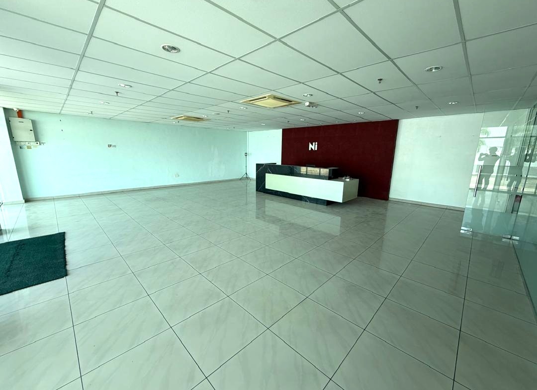 Desa Cemerlang factory interior with 9 metre ceiling