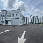 Taman Desa Idaman Senai 1.5-storey corner semi-detached factory for rent with 17,827 sq.ft. land area and 9-metre ceiling height.