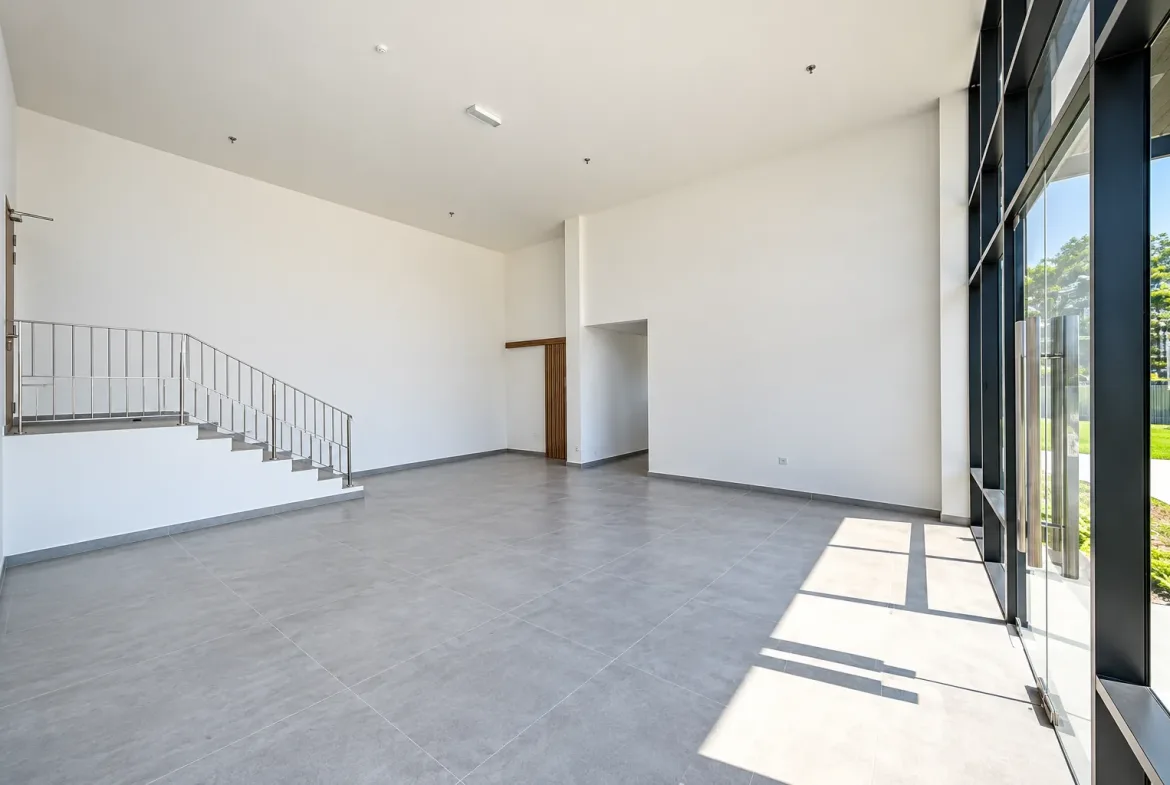 Ground floor lobby of the detached factory for sale in i-TechValley, Gelang Patah
